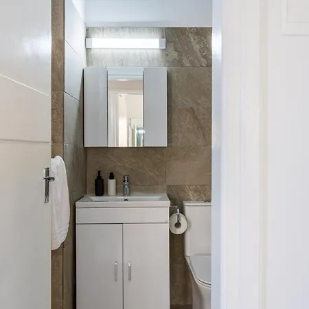 Apartman Vibe - 1 Bedroom W Balcony In Lárnaka