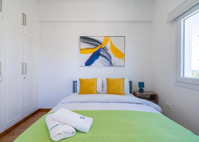 Vibe - 1 Bedroom W Balcony In לרנקה