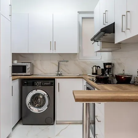 Appartement Vibe - 1 Bedroom W Balcony In Larnaca